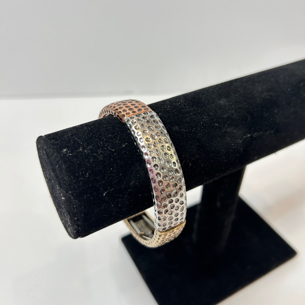 Elegant Tri-Tone Hammered Bracelet Fashion Jewelry Stretchy